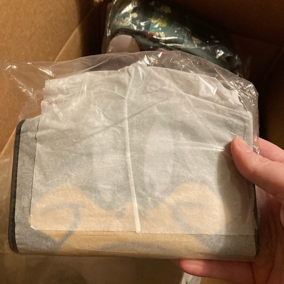 Loungefly Looney Tunes Daffy Duck Cosplay Wallet - Picture 2 of 7